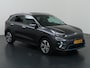 Kia Niro EV e-Niro ExecutiveLine 64 kWh | SOH 97,1% | Panoramadak | Elek. Stoelen met Geheugen | Stoelverwarming voor/achter | Navigatie | Parkeercamera | DAB | Stuurverwarming | Cruise Control Adaptief | Apple Carplay/Android Auto |