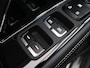 Kia Niro EV e-Niro ExecutiveLine 64 kWh | Schuif/kanteldak | Lederen Interieur | Navigatie | El.verstelbare stoel + Geheugen | Camera | DAB | Apple CarPlay/Android Auto | Stoel/stuurverwarming | Stoelkoeling | Adaptieve Cruise Control | JBL Audio |