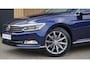 Volkswagen Passat Variant 2.0 TSI 220PK DSG Highline Pano.Dak Leder DynAudio 360-View Standkachel HUD *Complete Passat*
