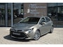 Toyota Corolla 1.8 Hybrid Dynamic Automaat | Apple Carplay / Android auto | Stoelverwarming | 7 inch digitaal instrumentenpaneel | Regensensor | Automatisch dimmende binnenspiegel | Schakelflippers achter stuur (al