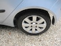 Mitsubishi Colt 1.3 Invite zeer mooi met trekhaak apk nieuw 23-09-2027