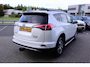 Toyota RAV4 2.5 HYBRID DYNAMIC KEYLESS EL-ACHTERKLEP STOELVERW. TREKHAAK 18"LM-VELGEN SENSOREN V+A NAVI AD-CRUISE