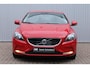 Volvo V40 T3 Momentum Achteruitrijcamera | Cruise control | Regensensor | Bluetooth telefoonverbinding | Keyless start