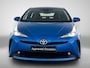 Toyota Prius 1.8 Executive | Zwart lederen bekleding | JBL | Head-Up Display | Dodehoek detectie | Parkeersensoren voor+achter met assistent | Navigatie | Climate Control | Cruise Control Adaptive |