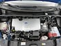 Toyota Prius 1.8 Executive | Zwart lederen bekleding | JBL | Head-Up Display | Dodehoek detectie | Parkeersensoren voor+achter met assistent | Navigatie | Climate Control | Cruise Control Adaptive |