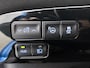 Toyota Prius 1.8 Executive | Zwart lederen bekleding | JBL | Head-Up Display | Dodehoek detectie | Parkeersensoren voor+achter met assistent | Navigatie | Climate Control | Cruise Control Adaptive |