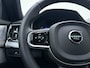 Volvo XC90 T8 Plug-in hybrid AWD Ultra Black Edition / Luchtvering / B&W audio / Geventileerd leder / Trekhaak / 21inch / Google navigatie / Schuif-kanteldak.