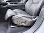 Volvo XC90 T8 Plug-in hybrid AWD Ultra Black Edition / Luchtvering / B&W audio / Geventileerd leder / Trekhaak / 21inch / Google navigatie / Schuif-kanteldak.