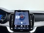 Volvo XC90 T8 Plug-in hybrid AWD Ultra Black Edition / Luchtvering / B&W audio / Geventileerd leder / Trekhaak / 21inch / Google navigatie / Schuif-kanteldak.