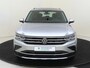 Volkswagen Tiguan 1.4 TSI eHybrid Elegance | SoH 89% | Panoramadak | Trekhaak | Achteruitrijcamera | ErgoActive stoelen | Marrix LED verlichting | Adaptieve cruise control | Stoel- en stuurwielverwarming | 3-zone airco |