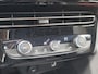 Opel Mokka 1.2 Turbo Ultimate Automaat | Climate Control | Navigatie | Apple Carplay | Camera | All Season Banden | Dealer Onderhouden |