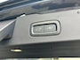 Volvo V60 2.0 T8 Plug-in hybrid AWD Plus Dark | Panoramadak | Trekhaak | HUD | Harman/Kardon |