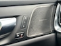 Volvo V60 2.0 T8 Plug-in hybrid AWD Plus Dark | Panoramadak | Trekhaak | HUD | Harman/Kardon |