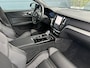 Volvo V60 2.0 T8 Plug-in hybrid AWD Plus Dark | Panoramadak | Trekhaak | HUD | Harman/Kardon |