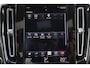 Volvo XC40 T2 Business Pro - IntelliSafe Assist & Surround - Adaptive Cruise Control - Parkeercamera achter - High Performance audio - Navigatie - Parkeer assistent - 19' LMV