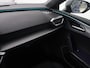 SEAT Leon Sportstourer 1.5 eTSI FR Business Intense | Half Leder | Adaptive cruise | Park assist | Navigatie | Carplay | Climate control | Sfeerverlichting |