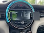MINI Cooper Cabrio 1.5 136 pk Automaat JCW Navigatie Head-Up Display Harman Kardon Audio Sportstoelen leder Stoelverwarming Led Koplampen 18 Inch Velgen Parkeersensoren NL Auto John Cooper Works Pakket