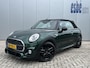MINI Cooper Cabrio 1.5 136 pk Automaat JCW Navigatie Head-Up Display Harman Kardon Audio Sportstoelen leder Stoelverwarming Led Koplampen 18 Inch Velgen Parkeersensoren NL Auto John Cooper Works Pakket