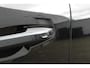 Volvo XC40 B4 Plus Dark | Trekhaak | Verwarmbare voorstoelen en voorruit | Premium audio by Harman Kardon | Apple carplay/Android auto | Adaptieve cruise control