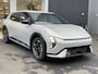 Kia EV4 GT-Line Business Edition 81.4 kWh Direct uit voorraad Leverbaar in de kleur MATTE Ivory Silver nu Rijklaar €. 42.995,=