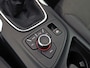Opel Insignia 1.6 T Innovation Sport 179Pk (NAVIGATIE, CLIMATE, STOELVERWARMING, GETINT GLAS, SPORTSTOELEN, TREKHAAK, CRUISE, NIEUWSTAAT)