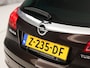 Opel Insignia 1.6 T Innovation Sport 179Pk (NAVIGATIE, CLIMATE, STOELVERWARMING, GETINT GLAS, SPORTSTOELEN, TREKHAAK, CRUISE, NIEUWSTAAT)