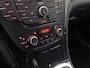 Opel Insignia 1.6 T Innovation Sport 179Pk (NAVIGATIE, CLIMATE, STOELVERWARMING, GETINT GLAS, SPORTSTOELEN, TREKHAAK, CRUISE, NIEUWSTAAT)