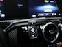 Mercedes-Benz A-klasse 200 Business Solution Sport (CARPLAY,LED,DIGITAL COCKPIT,SPORTSTOELEN,CAMERA,NAVI,PDC,NETTESTAAT)