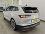 Skoda Enyaq iV 60 180pk | SOH 93% | Panoramadak | Warmtepomp| Assistentie | Climate | Comfort Plus | Parkeer| Stuurverwarming |21"