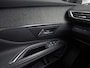 Peugeot 5008 1.2 PureTech Allure Sport Automaat (PANORAMADAK, APPLE CARPLAY, LEDER, STOELVERWARMING, 360 CAMERA, DRIVE SELECT, KEYLESS, GETINT GLAS, NIEUWSTAAT)