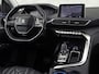 Peugeot 5008 1.2 PureTech Allure Sport Automaat (PANORAMADAK, APPLE CARPLAY, LEDER, STOELVERWARMING, 360 CAMERA, DRIVE SELECT, KEYLESS, GETINT GLAS, NIEUWSTAAT)