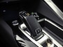 Peugeot 5008 1.2 PureTech Allure Sport Automaat (PANORAMADAK, APPLE CARPLAY, LEDER, STOELVERWARMING, 360 CAMERA, DRIVE SELECT, KEYLESS, GETINT GLAS, NIEUWSTAAT)