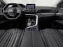 Peugeot 5008 1.2 PureTech Allure Sport Automaat (PANORAMADAK, APPLE CARPLAY, LEDER, STOELVERWARMING, 360 CAMERA, DRIVE SELECT, KEYLESS, GETINT GLAS, NIEUWSTAAT)