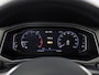 Volkswagen T-Roc 1.0 TSI Sport (PANORAMADAK, VIRTUAL COCKPIT, APPLE CARPLAY, GROOT NAVI, CAMERA, STOELVERWARMING, SPORTSTOELEN, GETINT GLAS, LED KOPLAMPEN, ADAPTIVE CRUISE, NIEUWSTAAT)