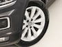 Volkswagen T-Roc 1.0 TSI Sport (PANORAMADAK, VIRTUAL COCKPIT, APPLE CARPLAY, GROOT NAVI, CAMERA, STOELVERWARMING, SPORTSTOELEN, GETINT GLAS, LED KOPLAMPEN, ADAPTIVE CRUISE, NIEUWSTAAT)