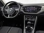 Volkswagen T-Roc 1.0 TSI Sport (PANORAMADAK, VIRTUAL COCKPIT, APPLE CARPLAY, GROOT NAVI, CAMERA, STOELVERWARMING, SPORTSTOELEN, GETINT GLAS, LED KOPLAMPEN, ADAPTIVE CRUISE, NIEUWSTAAT)
