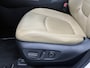Toyota RAV4 2.5 Hybrid AWD Executive Premium Pack | Panorama Schuif/kanteldak | JBL | 360 camera + camerabeeld in binnenspiegel | stoel ventilatie | Stoel+stuurverwarming + achterbank | Memory seat | Bruin Leder | draadloze telefoonlader |