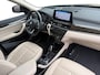 BMW X1 sDrive18i Business Edition Plus | Trekhaak | Leder | Navi | Stoelverwarming | Head-Up Display | Ambient Lighting | NL AUTO | Cruise Control | Climate Control | 12 maanden Bovag garantie |