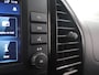Mercedes-Benz Vito 110 CDI | Lang L2 | AIRCO | CRUISE CONTROL | APPLE CARPLAY | ANDROID AUTO | 3-ZITS | PARKEERSENSOREN VOOR EN ACHTER | BETIMMERDE LAADRUIMTE | CERTIFIED