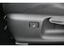 Toyota Yaris 1.5 Hybrid Executive | Leder Stof bekleding | Navigatie | Panoramadak | Stoelverwarming |