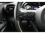 Toyota Yaris 1.5 Hybrid Executive | Leder Stof bekleding | Navigatie | Panoramadak | Stoelverwarming |