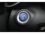 Toyota Yaris 1.5 Hybrid Executive | Leder Stof bekleding | Navigatie | Panoramadak | Stoelverwarming |