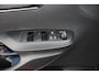 Toyota Yaris 1.5 Hybrid Executive | Leder Stof bekleding | Navigatie | Panoramadak | Stoelverwarming |