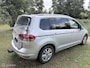 Volkswagen Touran HIGHLINE 5PERS 1.5 AUTOMAAT €15.400,-