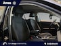 Volkswagen T-Roc 1.5 eTsi Life First Edition 116PK | Trekhaak | Side assist | Stuurverwarming