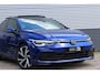 Volkswagen Golf 1.5 eTSI 3x R-Line | Panoramadak | Camera | Dode hoek | Adaptive cruise | Keyless | IQ Light | Lane assist |