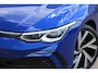 Volkswagen Golf 1.5 eTSI 3x R-Line | Panoramadak | Camera | Dode hoek | Adaptive cruise | Keyless | IQ Light | Lane assist |