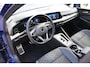 Volkswagen Golf 1.5 eTSI 3x R-Line | Panoramadak | Camera | Dode hoek | Adaptive cruise | Keyless | IQ Light | Lane assist |