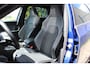 Volkswagen Golf 1.5 eTSI 3x R-Line | Panoramadak | Camera | Dode hoek | Adaptive cruise | Keyless | IQ Light | Lane assist |