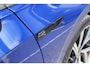 Volkswagen Golf 1.5 eTSI 3x R-Line | Panoramadak | Camera | Dode hoek | Adaptive cruise | Keyless | IQ Light | Lane assist |